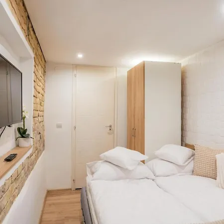 Apartment Oktogon City