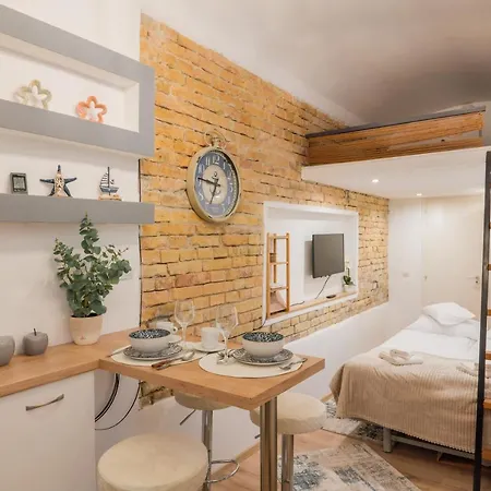 Oktogon City Apartment Budapest