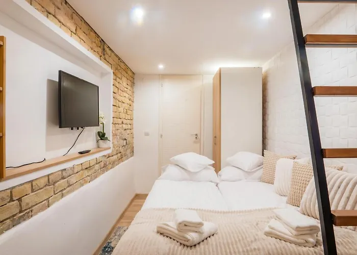Oktogon City Appartement *