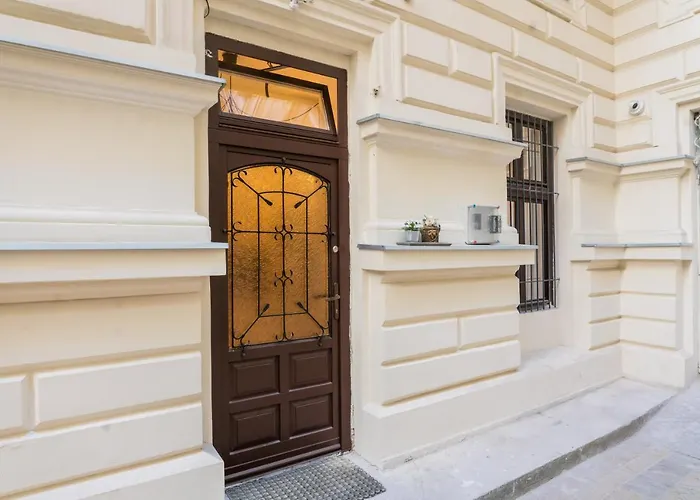 Oktogon City * Budapest