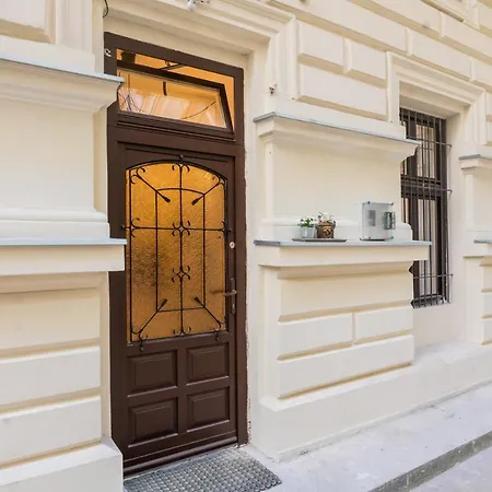 Oktogon City * Budapeşte